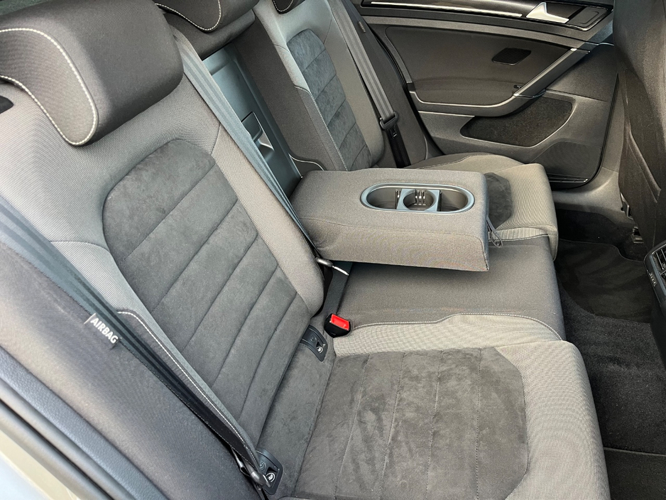 2015 Volkswagen Golf 1.4L Petrol For Sale Images
