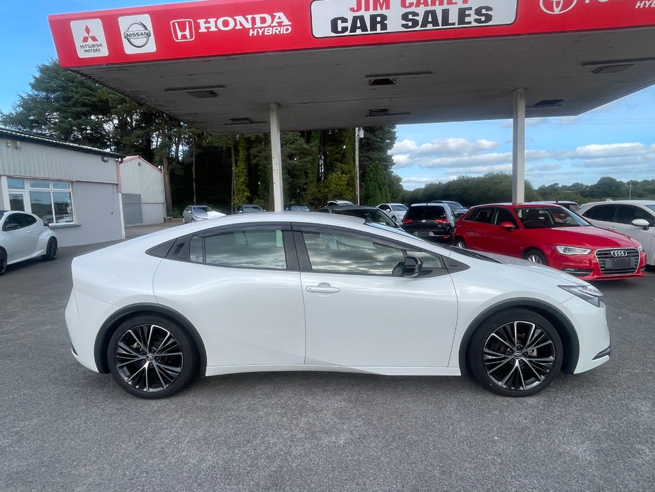 2023 Toyota Prius 2L Petrol Hybrid For Sale Images