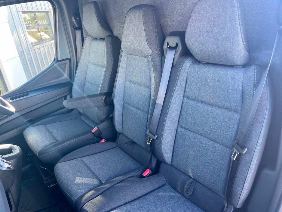 2026 Renault Master 2L Diesel For Sale Images