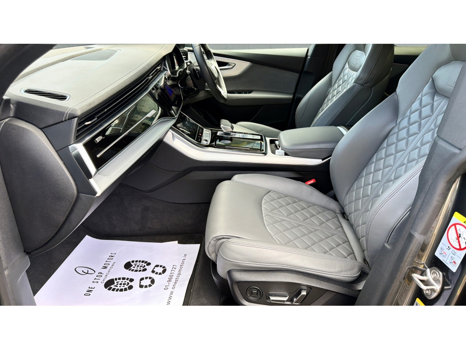 2023 Audi Q8 3L Diesel For Sale Images