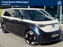 Volkswagen ID.Buzz EDITION 86KWH 280BHP *DEMO MODEL* *FOLDING TRAILER HITCH* *GLASS SUN ROOF* *TWO TONE COLOUR* *360 AREA VIEW CAMERA* *APPLE CARPLAY/ANDROID AUTO* *ELECTRIC SLIDING DOORS*