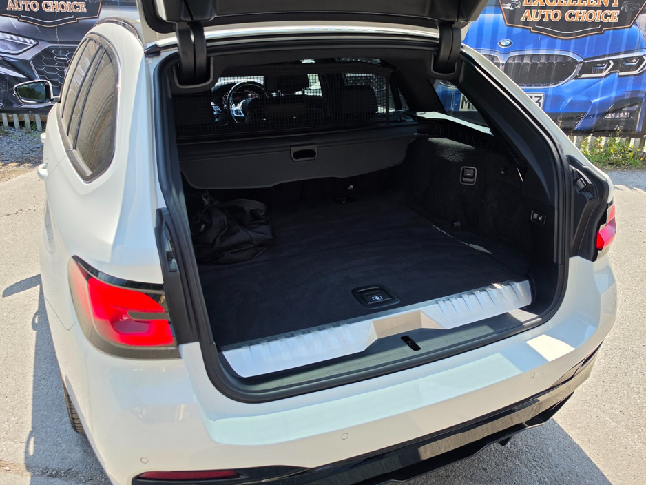 2021 BMW 5 Series 2L Petrol Plug-in Hybrid For Sale Images