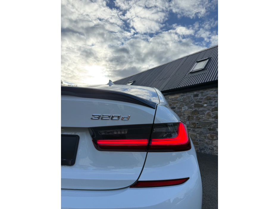 2019 BMW 3 Series 2L Diesel For Sale Images