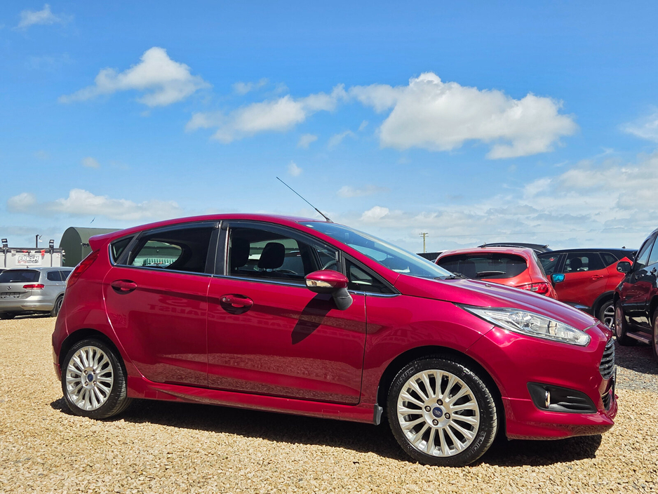 Ford Fiesta — thumbnail 30