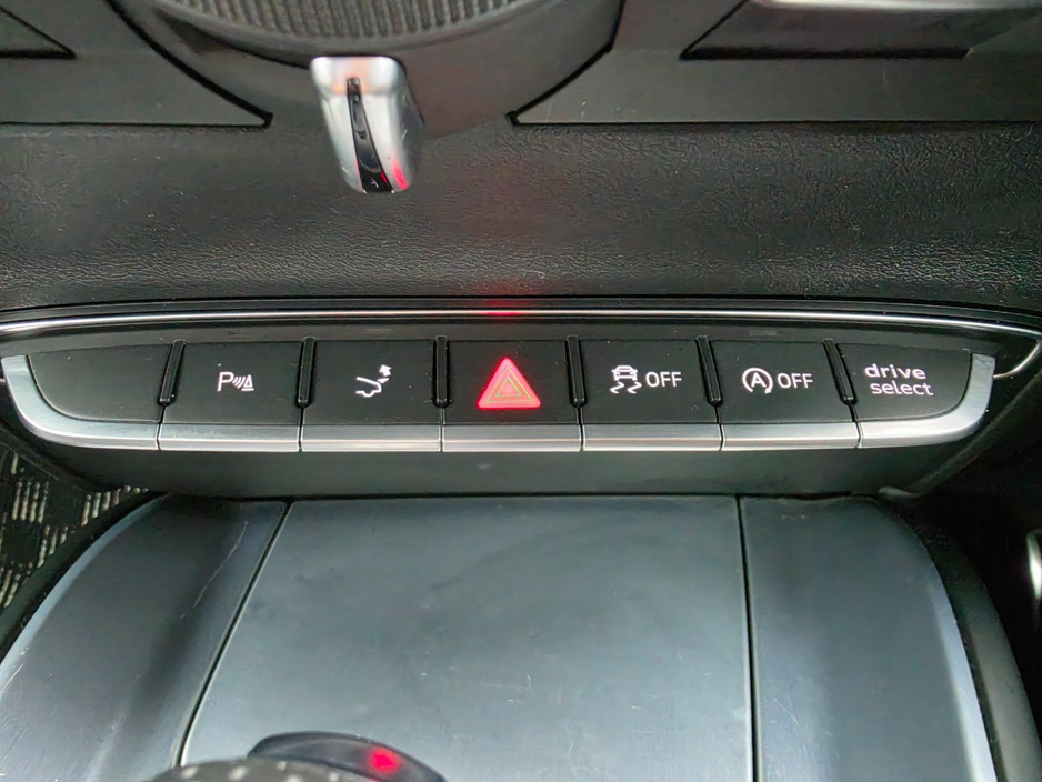 2016 Audi TT 2L Petrol For Sale Images