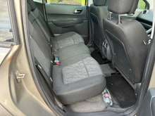2011 Peugeot 3008 1.6L Diesel For Sale Images
