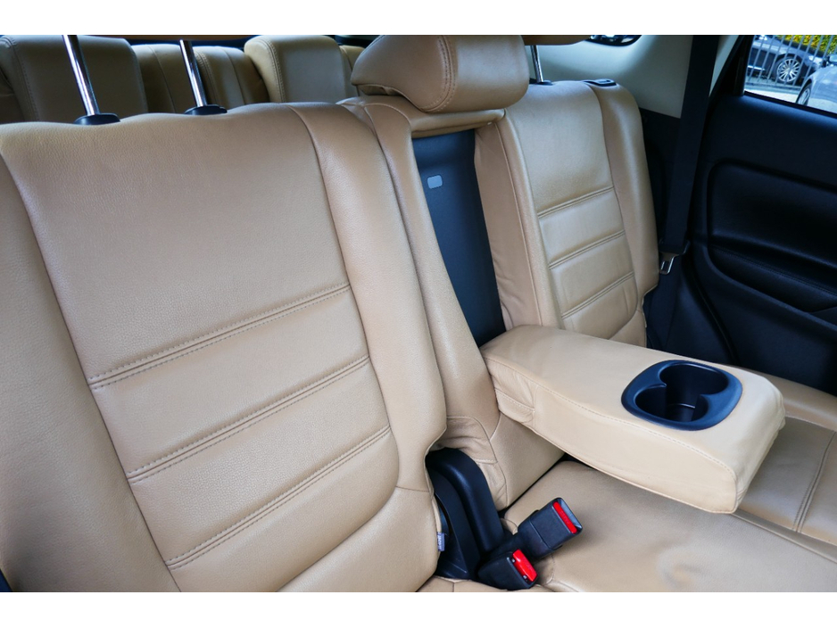 2015 Mitsubishi Outlander 2.3L Diesel For Sale Images