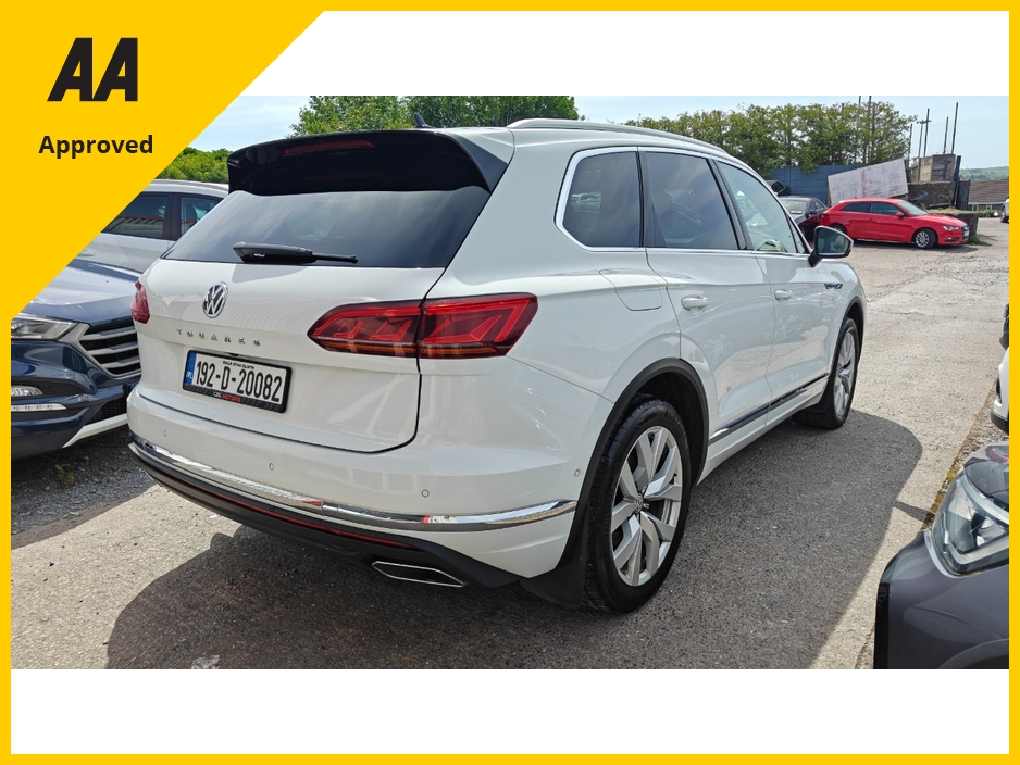 2019 Volkswagen Touareg 3L Diesel For Sale Images