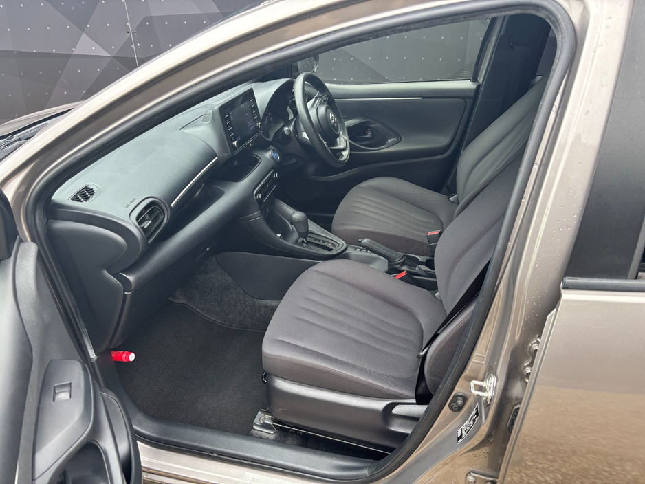 2021 Toyota Yaris 1.5L Petrol For Sale Images