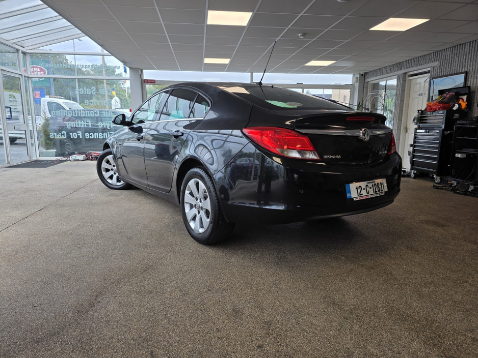 2012 Vauxhall Insignia 2L Diesel For Sale Images