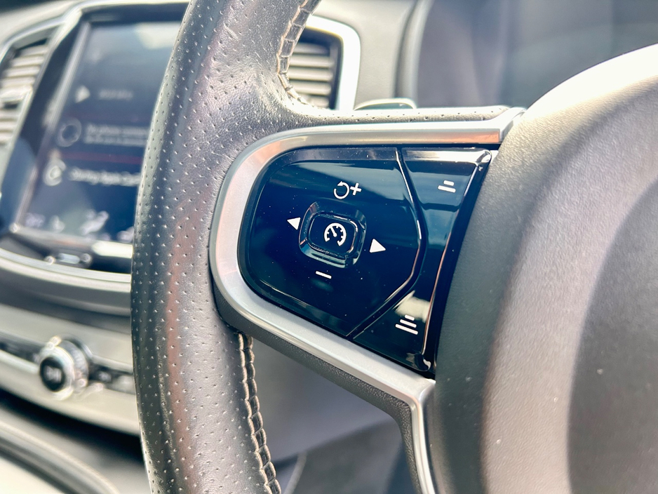 2018 Volvo XC90 2L Petrol Plug-in Hybrid For Sale Images