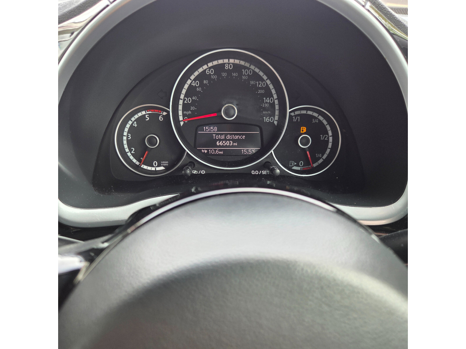 2014 Volkswagen Beetle 2L Diesel For Sale Images