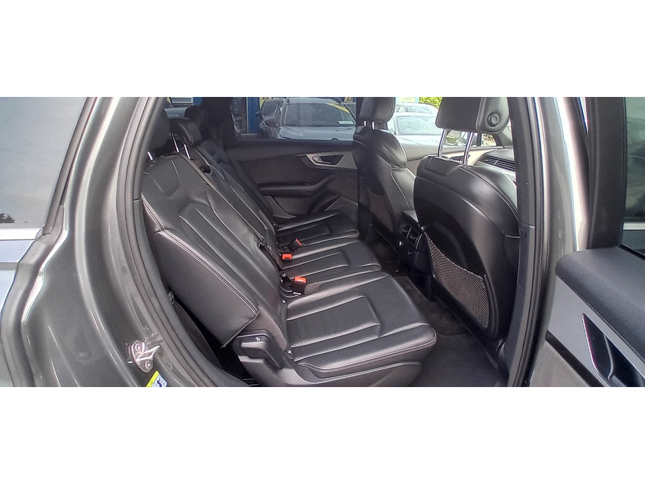 2016 Audi Q7 3L Diesel For Sale Images