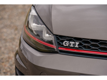 2017 Volkswagen Golf 2L Petrol For Sale Images