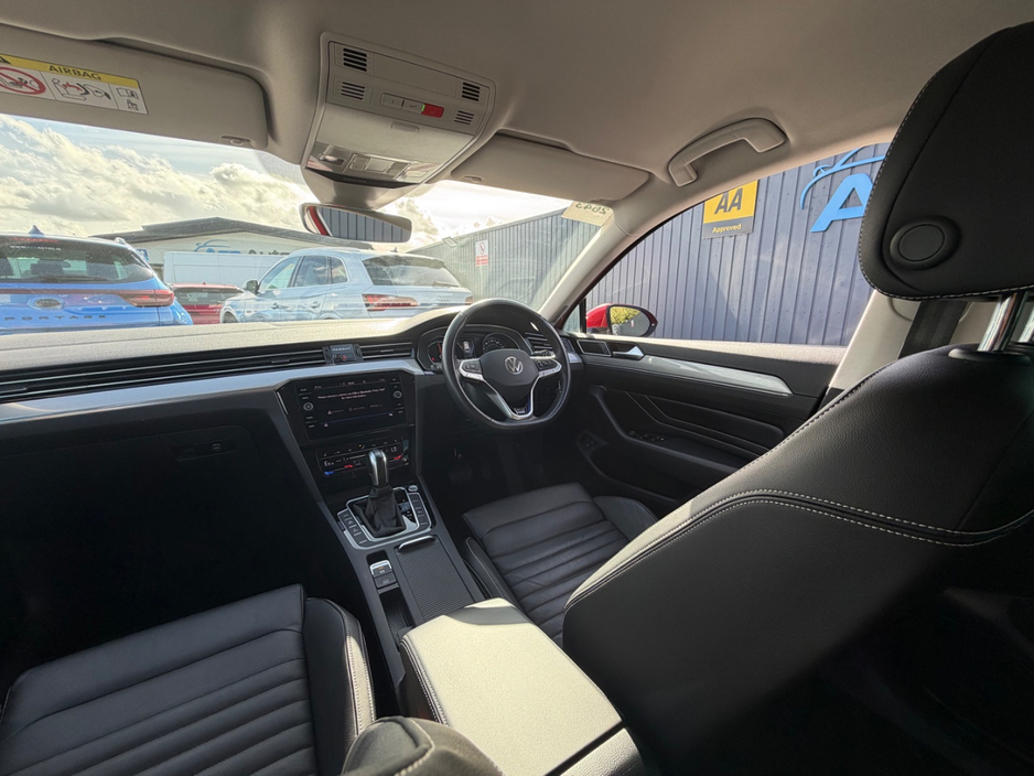 2022 Volkswagen Passat 1.4L Hybrid For Sale Images
