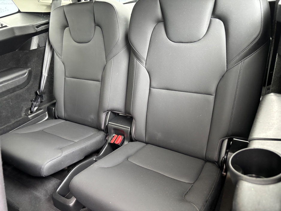 2025 Volvo XC90 2L Hybrid For Sale Images