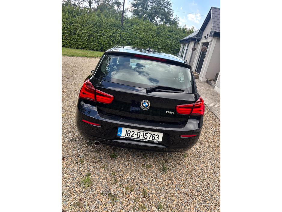 BMW 1 Series 118I ZDA1 4DR AUTO — thumbnail 3