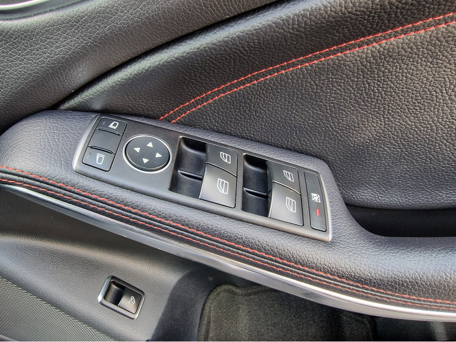 2017 Mercedes-Benz CLA Class 2.1L Diesel For Sale Images