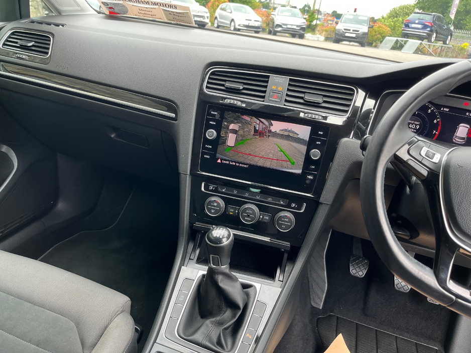 2018 Volkswagen Golf 1L Petrol For Sale Images