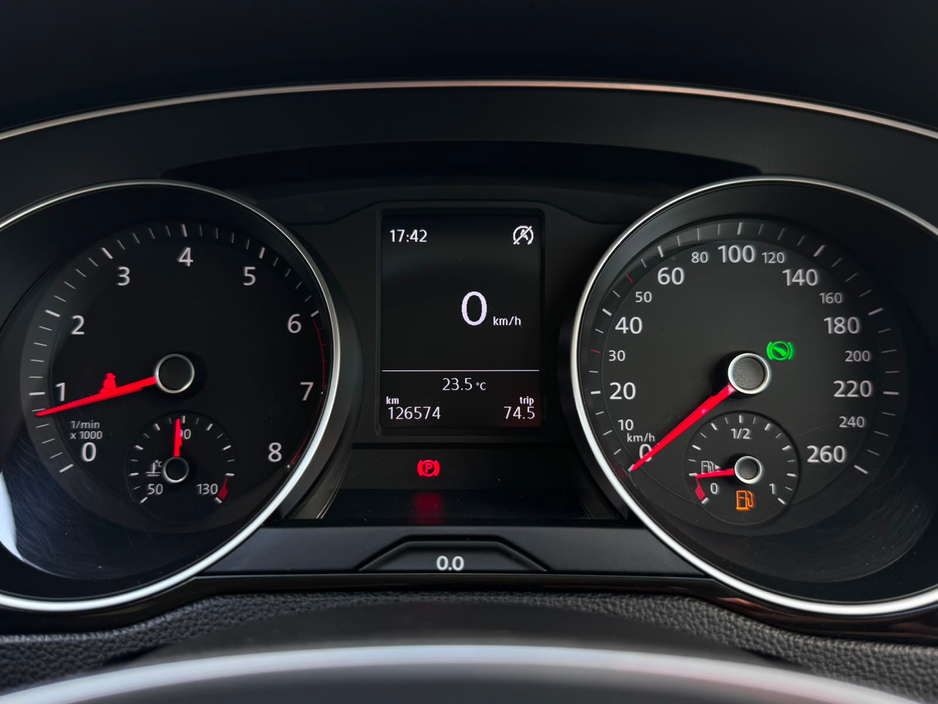 2016 Volkswagen Passat 1.4L Petrol For Sale Images