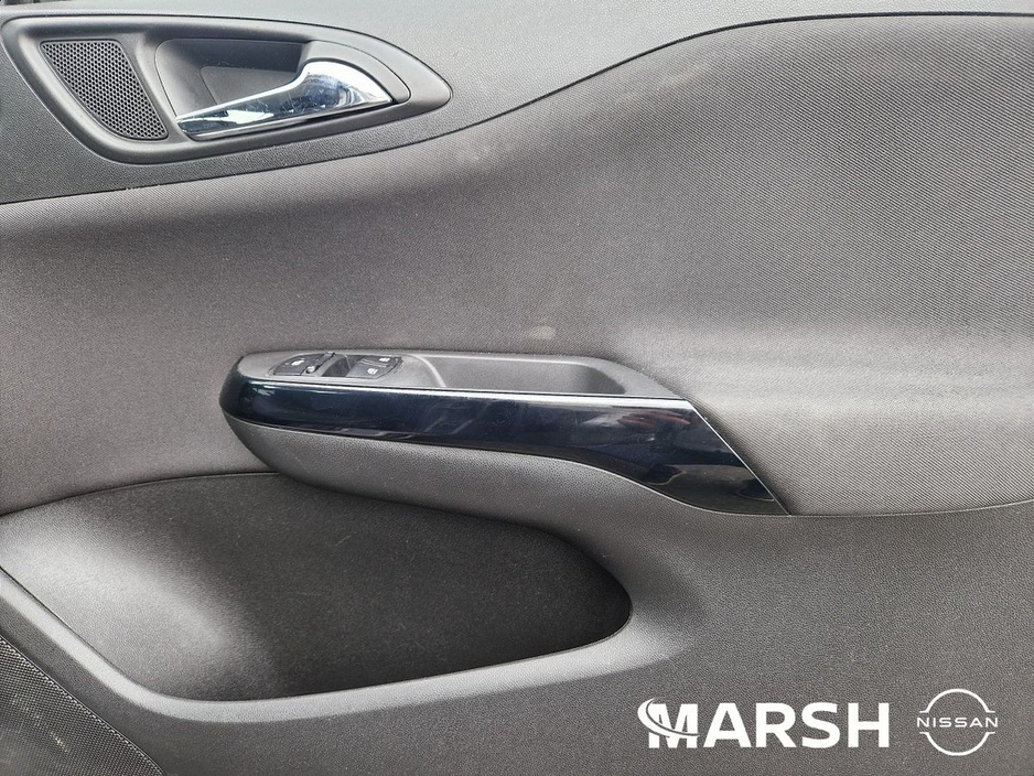 Opel Corsa SC 1.4I 5DR — thumbnail 19