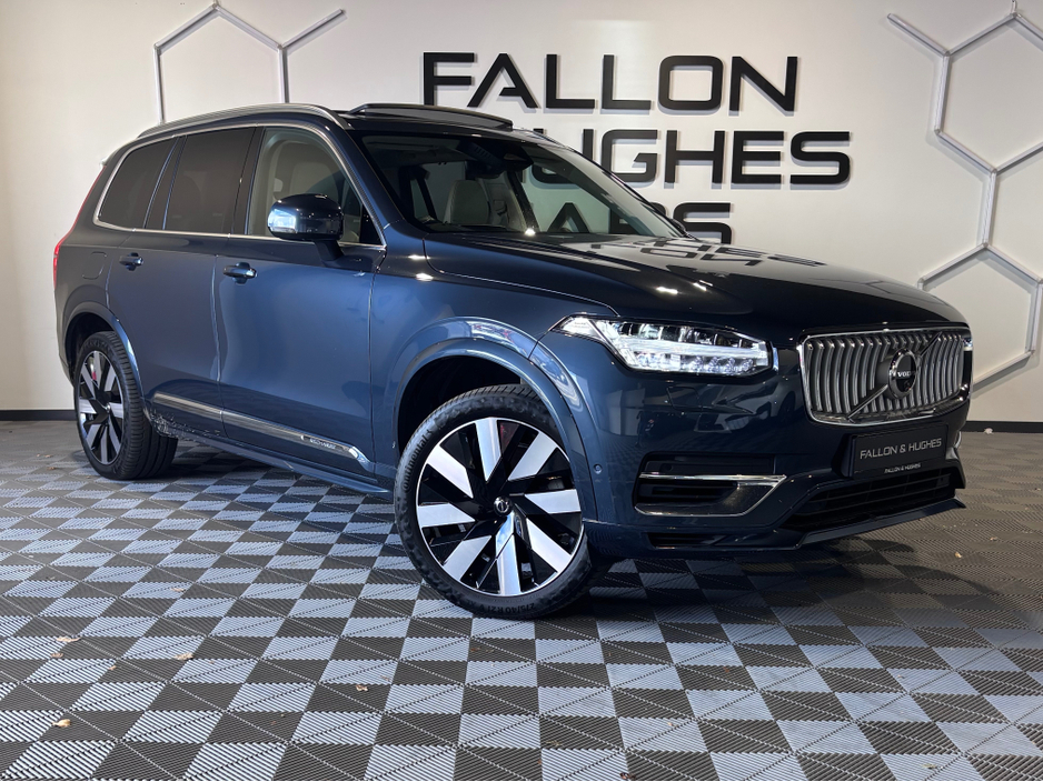 2024 Volvo XC90 For Sale Images