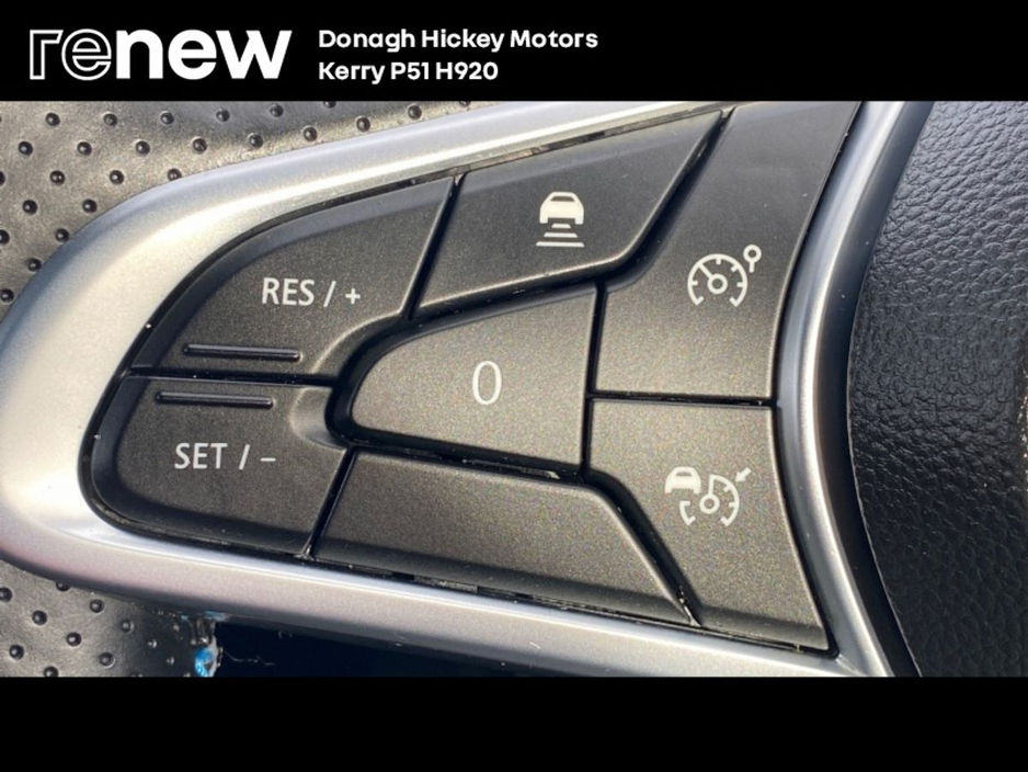 2024 Renault Clio 1.6L Petrol Hybrid For Sale Images