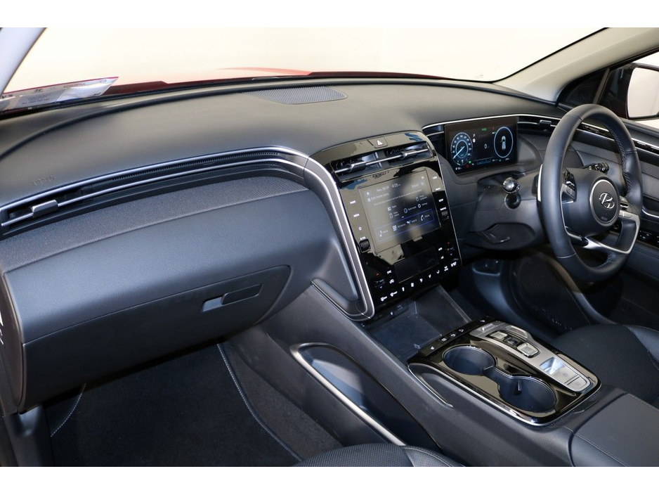 Hyundai Tucson Hybrid Ex Demo Executive 1.6L Petrol Automatic SUV - — thumbnail 12