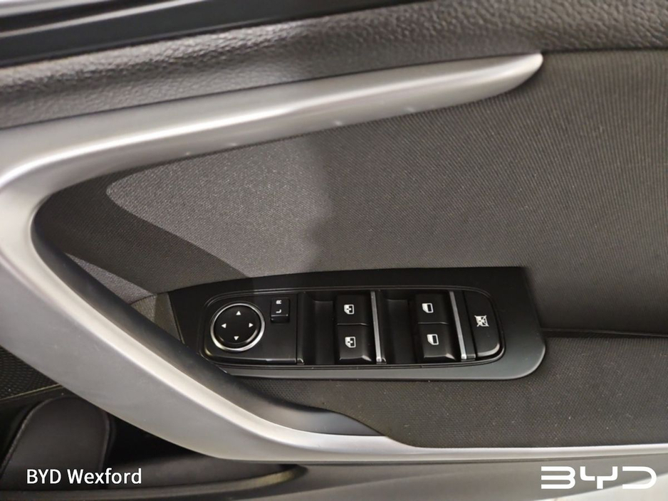 2023 Kia Ceed 1.6L Diesel Hybrid For Sale Images