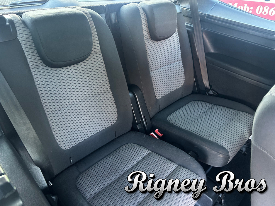 2011 Volkswagen Sharan 2L Diesel For Sale Images