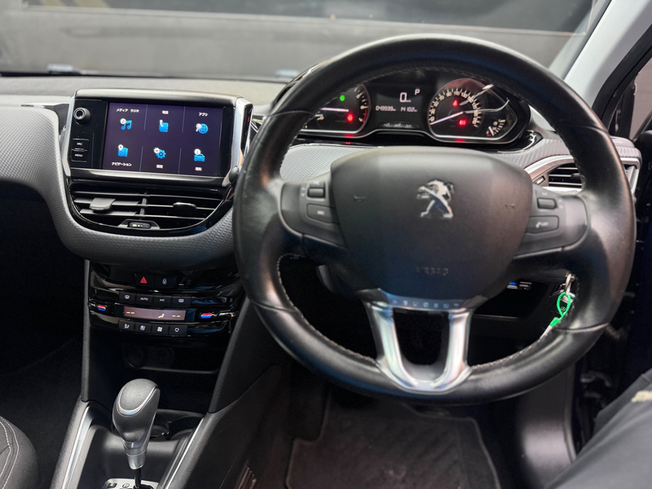 Peugeot 208 208 Puretech Automatic — thumbnail 12