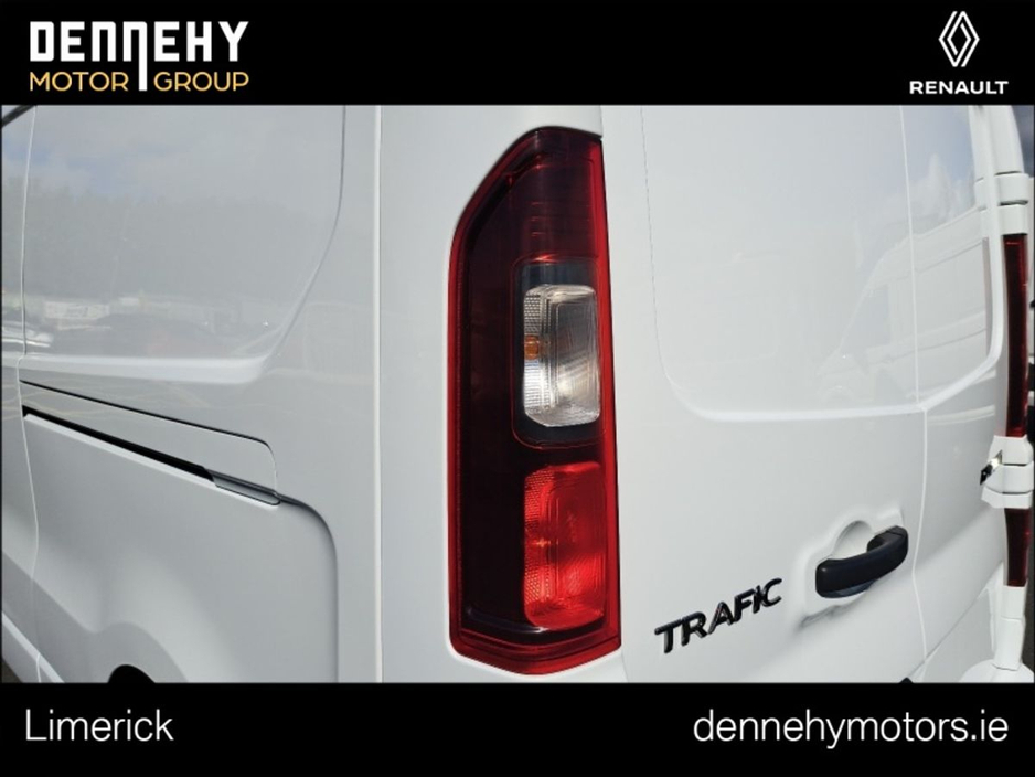 2023 Renault Trafic 2.0L Diesel For Sale Images