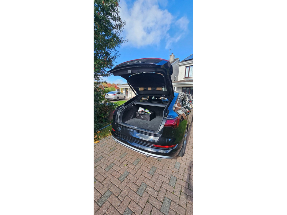 Audi e-tron S LINE QUATTRO 55 5DR A Sportback — thumbnail 12