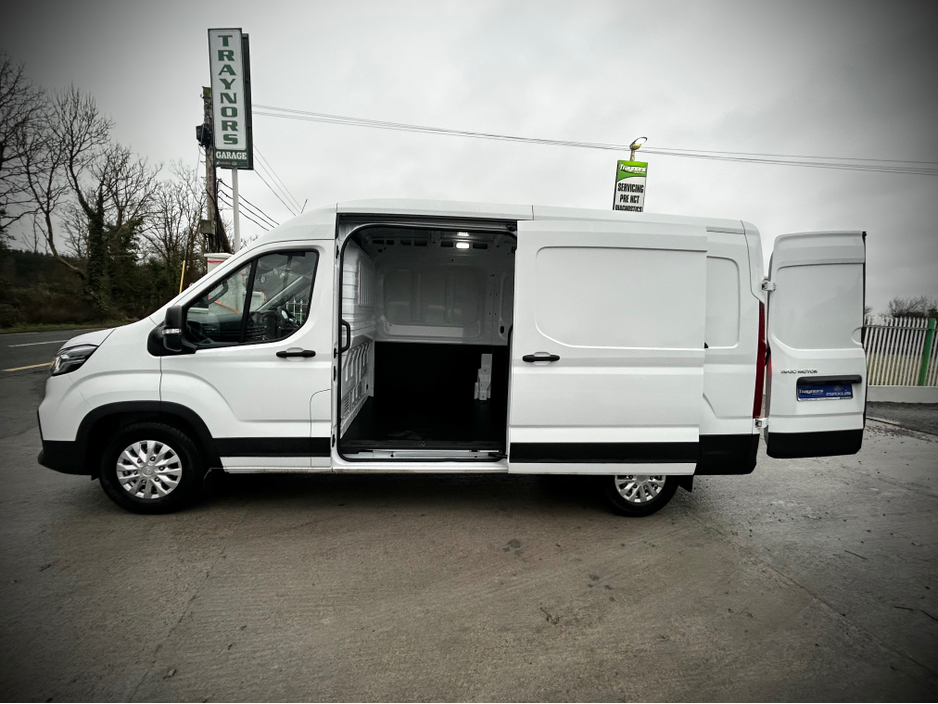 2025 Maxus Deliver 9 2.0L Diesel For Sale Images