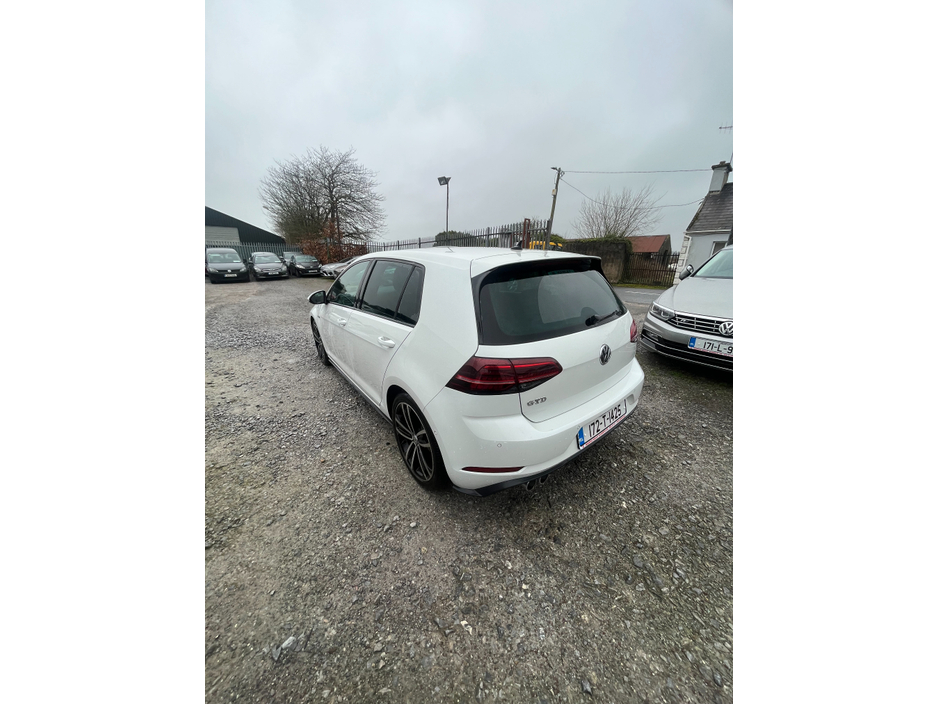 2017 Volkswagen Golf 2L Diesel For Sale Images