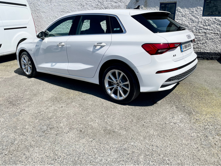 2025 Audi A3 1.5L Petrol Plug-in Hybrid For Sale Images