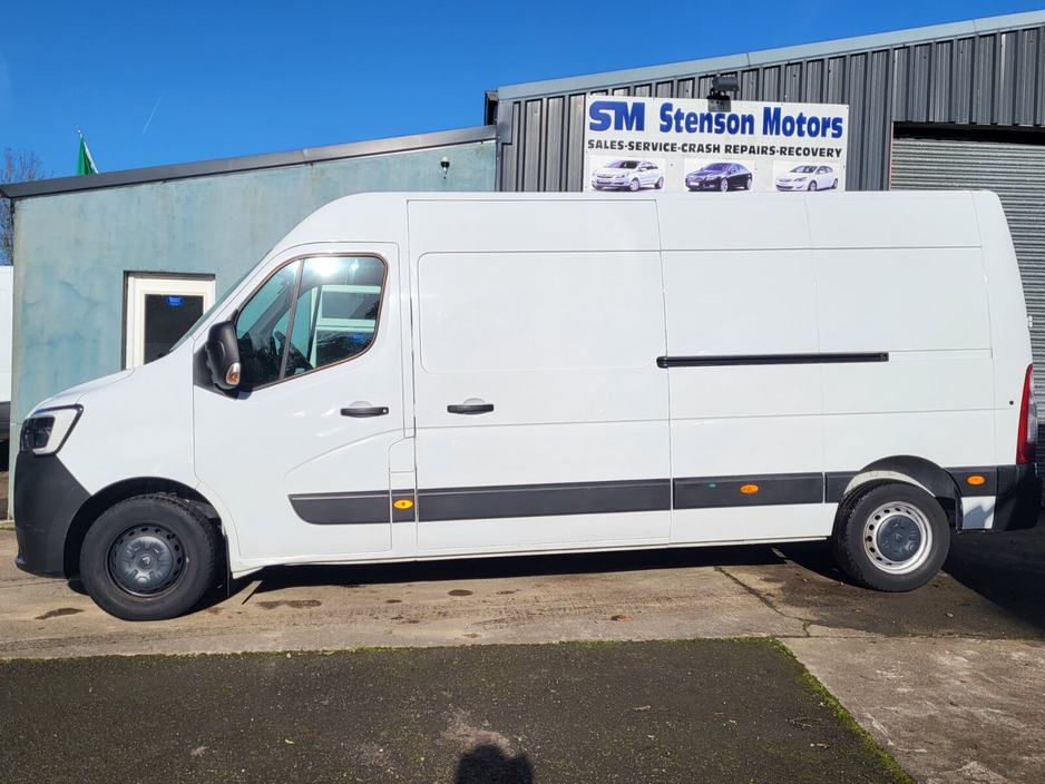2023 Renault Master 2.3L Diesel For Sale Images