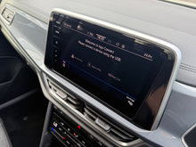 2023 Volkswagen T-Roc 2L Diesel For Sale Images