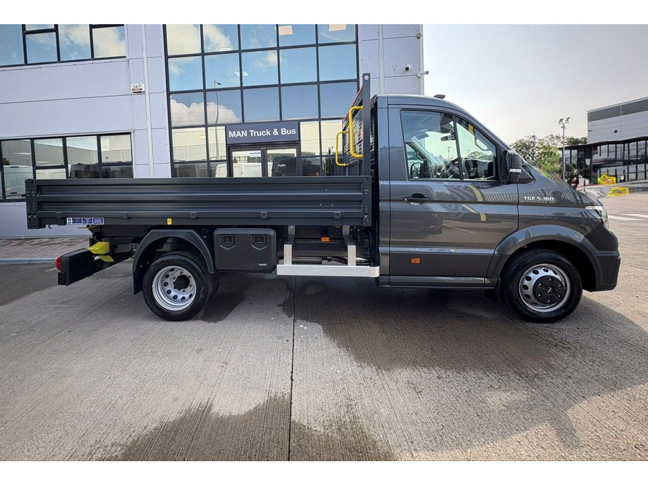 2025 MAN TGE 2.0L Diesel For Sale Images
