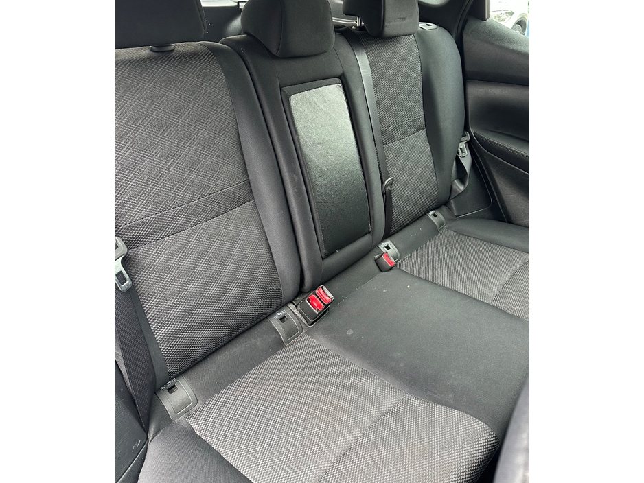 Nissan Qashqai 1.2 SV CVT MY16 NC E6 4DR AUTO — thumbnail 11