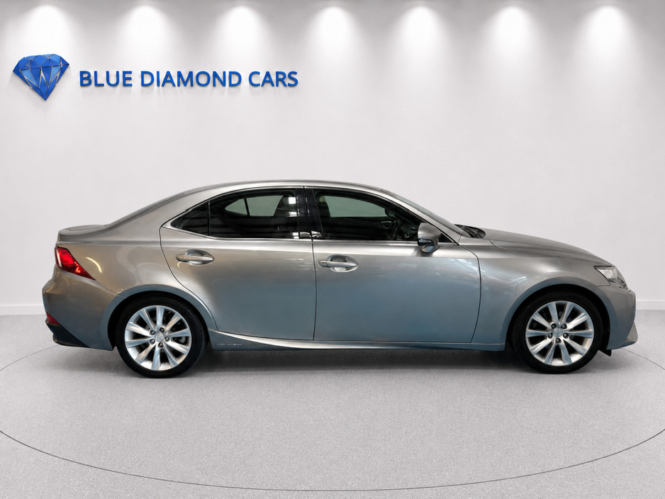 2015 Lexus IS 200 2.5L Petrol Hybrid For Sale Images