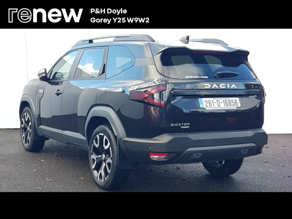 2026 Dacia Bigster 1.8L Petrol Hybrid For Sale Images