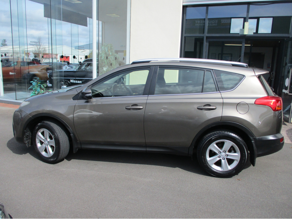 2014 Toyota Rav4 2L Diesel For Sale Images