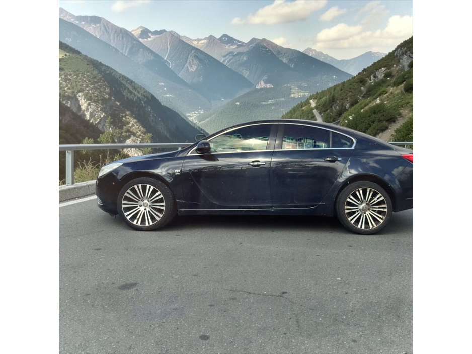 2012 Vauxhall Insignia 2L Diesel For Sale Images