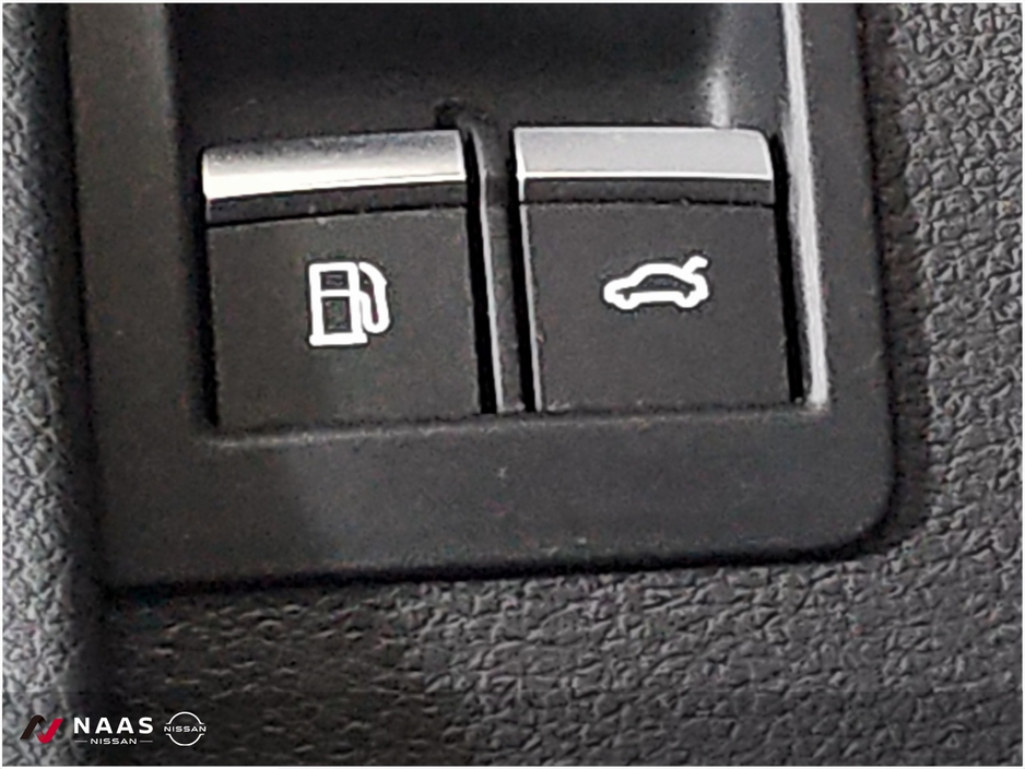 2025 Audi Q7 3L Petrol Plug-in Hybrid For Sale Images