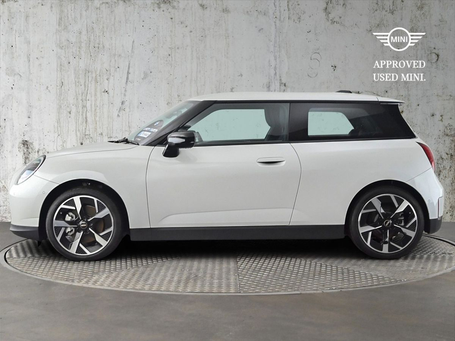 2025 MINI Hatch ElectricL Electric For Sale Images