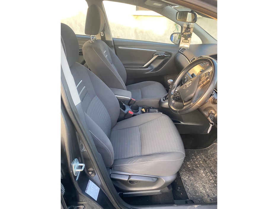 2016 Toyota Verso 1.6L Diesel For Sale Images