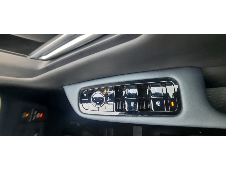 Nissan Leaf 52KW EVOLVE 5DR AUTO 2 TONE — thumbnail 20
