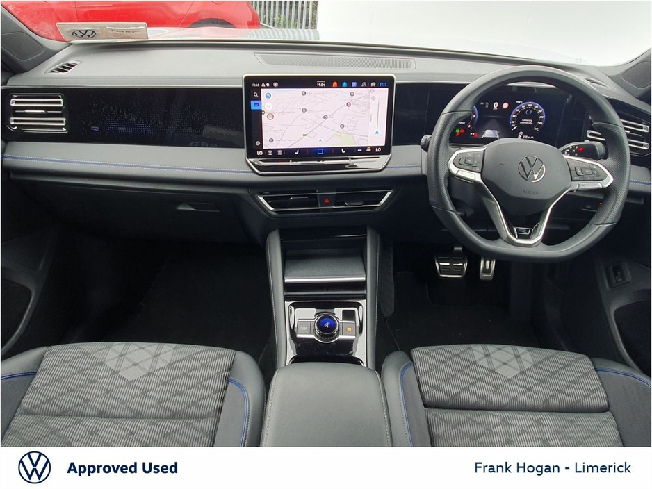 Volkswagen Tiguan 2.0 TDI 150HP R-Line DSG New Model Extras ! Call Paul Sheehan 0872299855+ — thumbnail 2