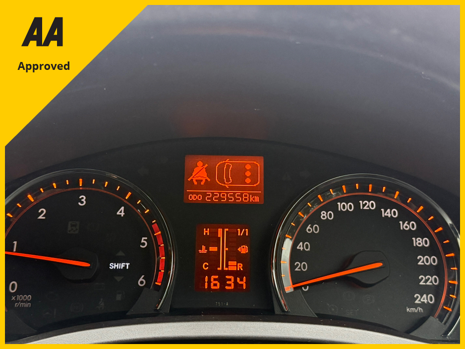 2011 Toyota Avensis 2.0L Diesel For Sale Images